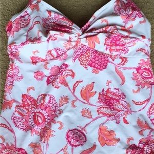 New Tankini Top size 8